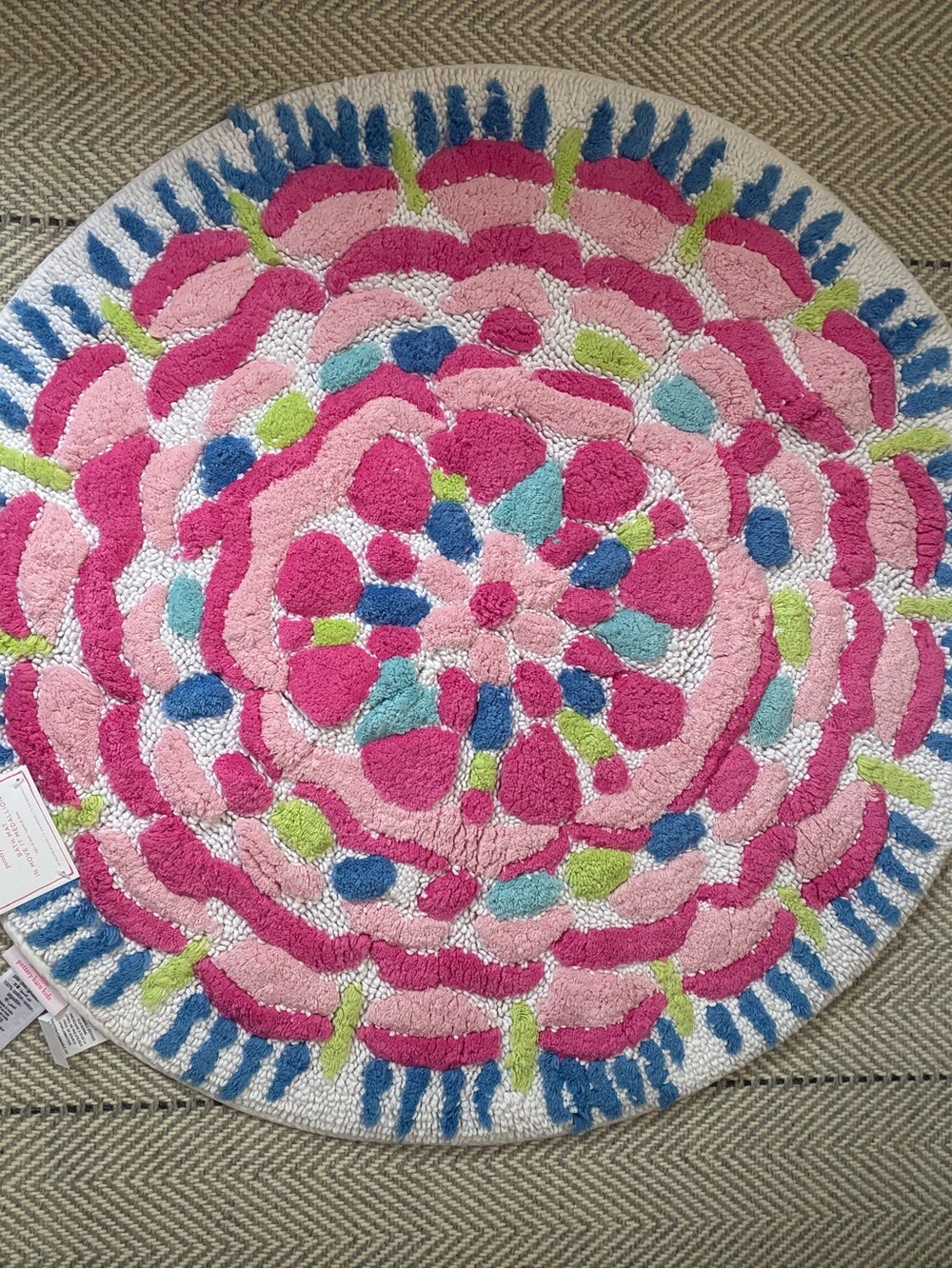 Pottery Barn Lilly Pulitzer Pink Floral Round Bath Mat